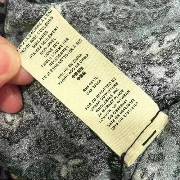 NWT Free People Patterned Ruffle Off Shoulder Mini Dress Removable Straps Size S - Picture 4 of 7